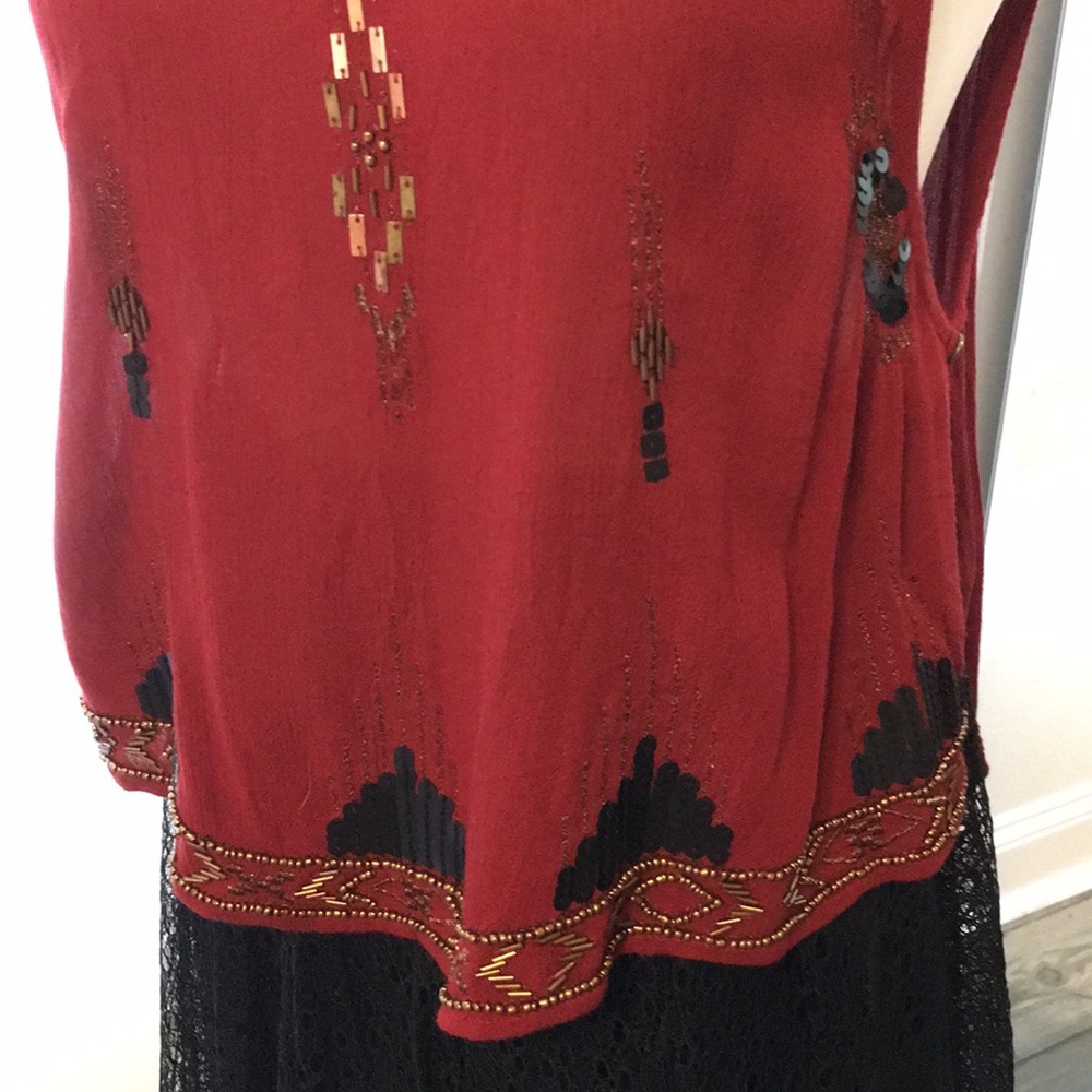 Nwot Beaded Split Button Side Tank - image 3